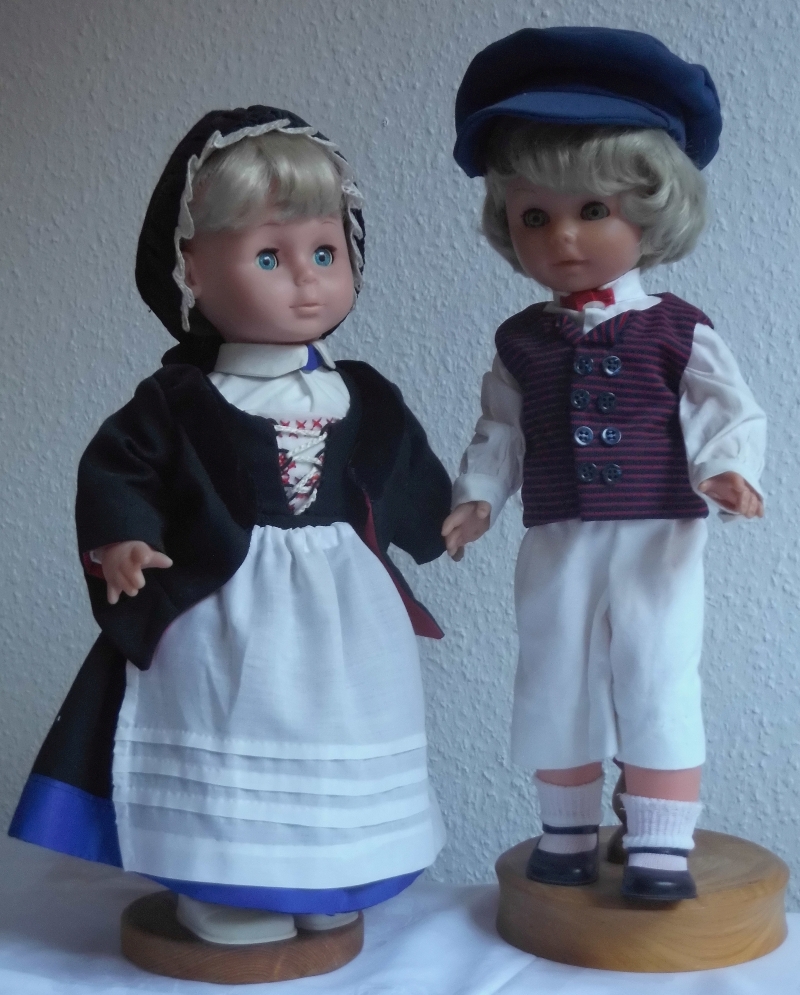 P�rchen in M�nchguter Tracht