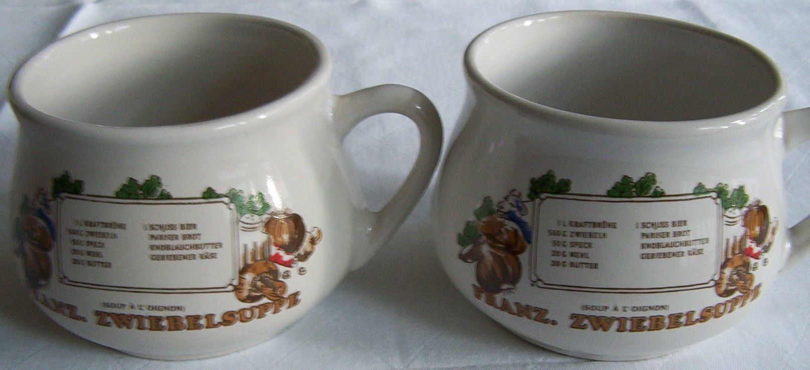 2 weitere Suppenterrinen mit Rezepten